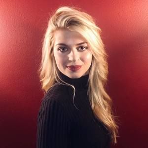 Meet your Posher, Karissa